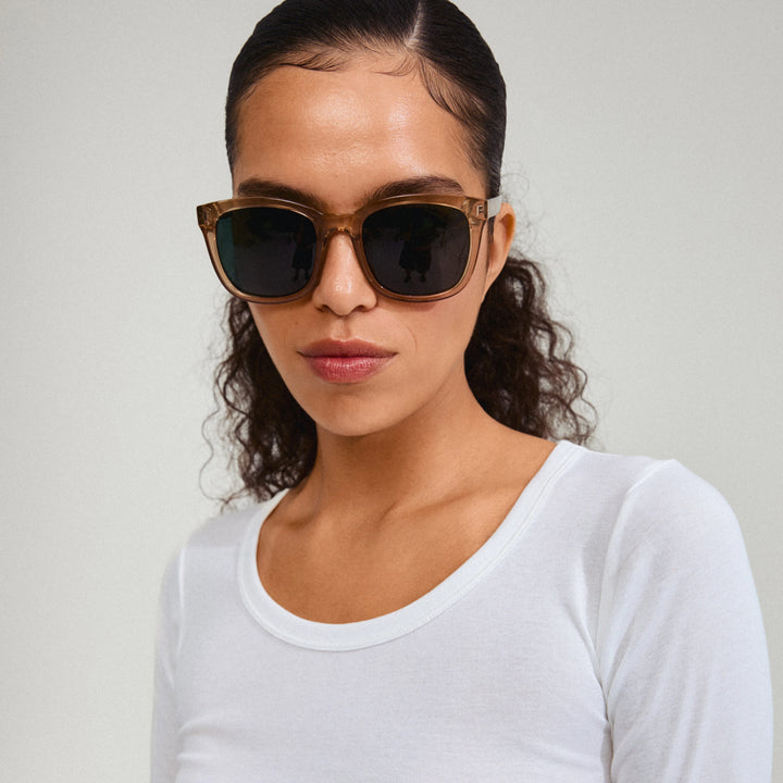 KATYA SUNGLASSES "LIGHT BROWN"
