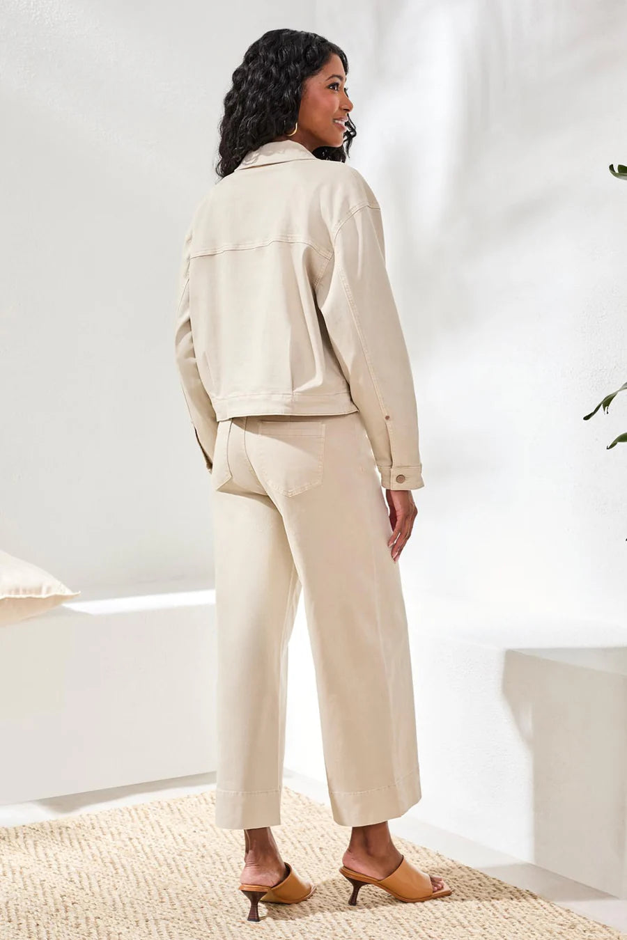 COMFORT STRETCH DENIM BUTTON-FRONT JACKET "CANVAS"