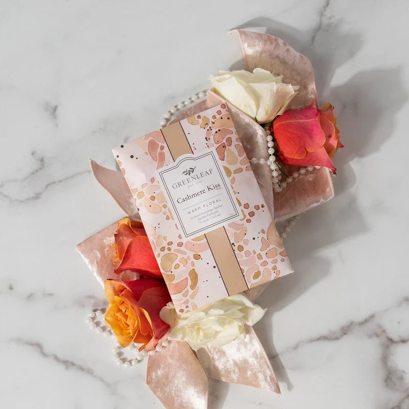 Greenleaf Cashmere Kiss Grand Sachet Parfumé
