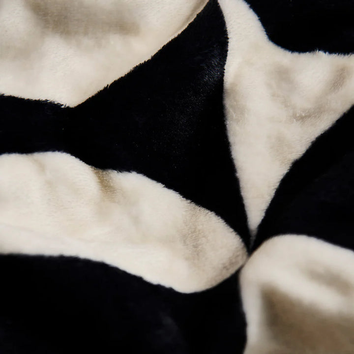 CASTER PLUSH THROW BLANKET
