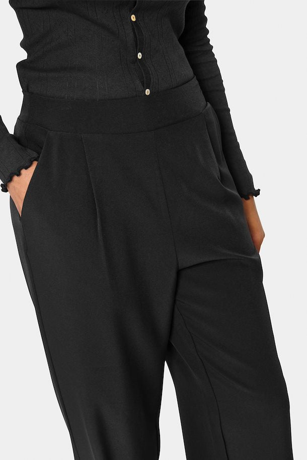 CELESTESZ TROUSERS - BLACK