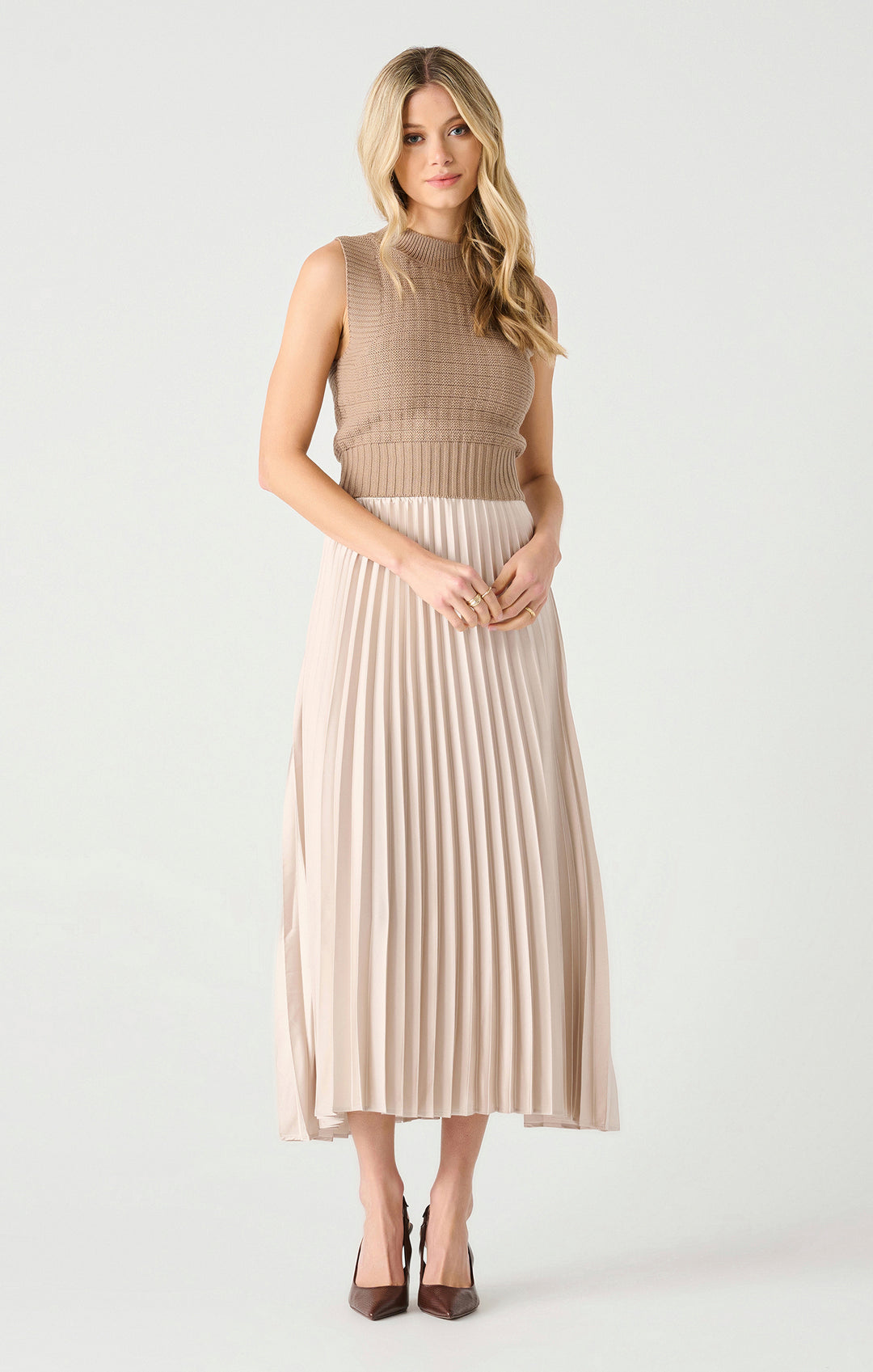 PULL-ON PLEATED MAXI SKIRT "CHAMPAGNE"