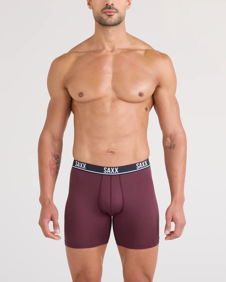 ESSENTIAL PERFORMANCE MESH BOXER BRIEF 6" 3PACK "CLASSIC RED/MAROON/BLACK"