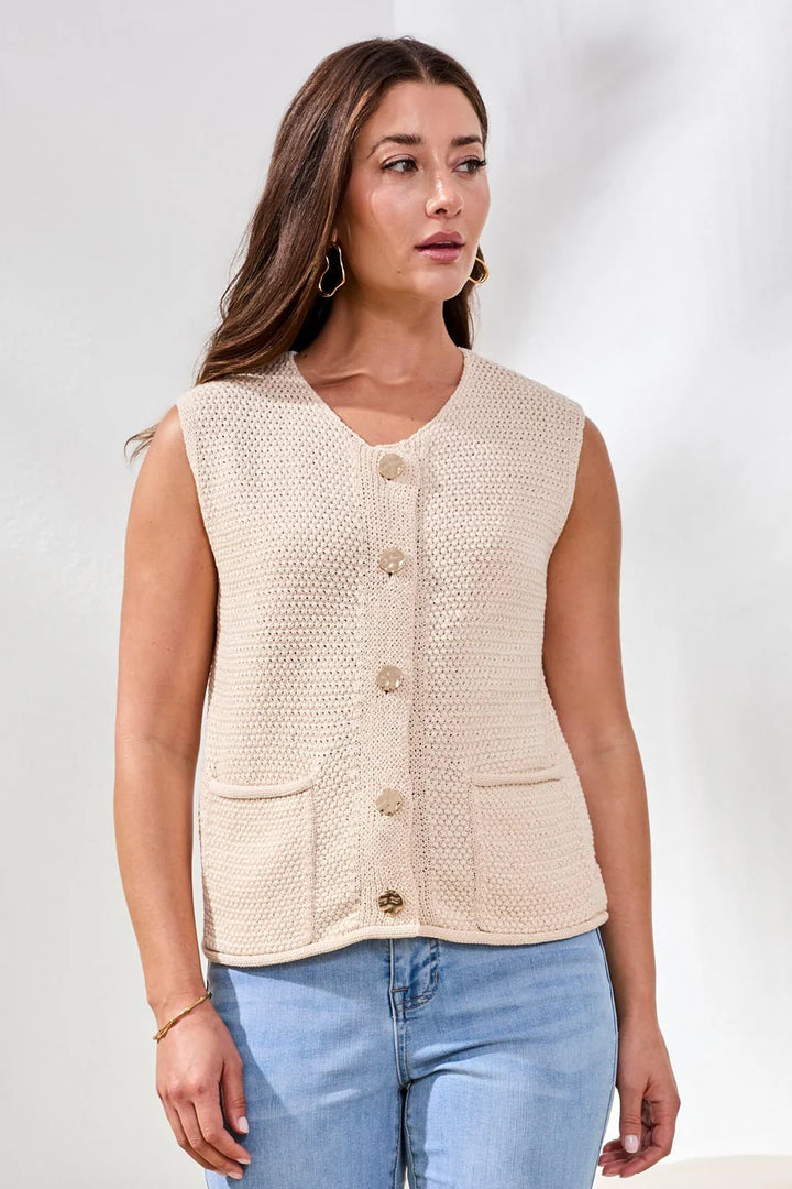 SWEATER VEST WITH POCKETS AND DECORATIVE BUTTONS "COCOCREAM"
