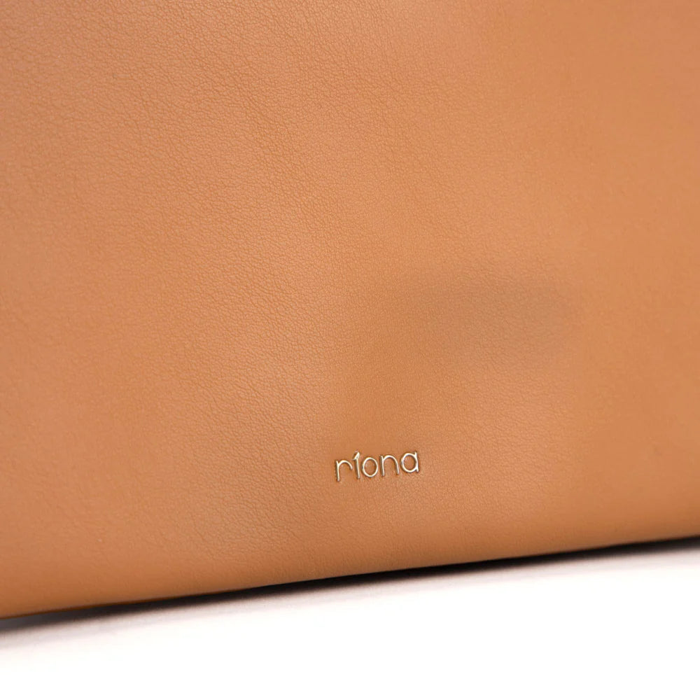 RIONA XBODY 3-COMPARTMENT BRENDA "COGNAC"