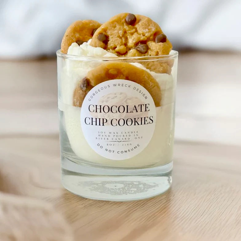 GORGEOUS WRECK DESIGN CHOCOLATE CHIP COOKIES DESSERT CANDLE