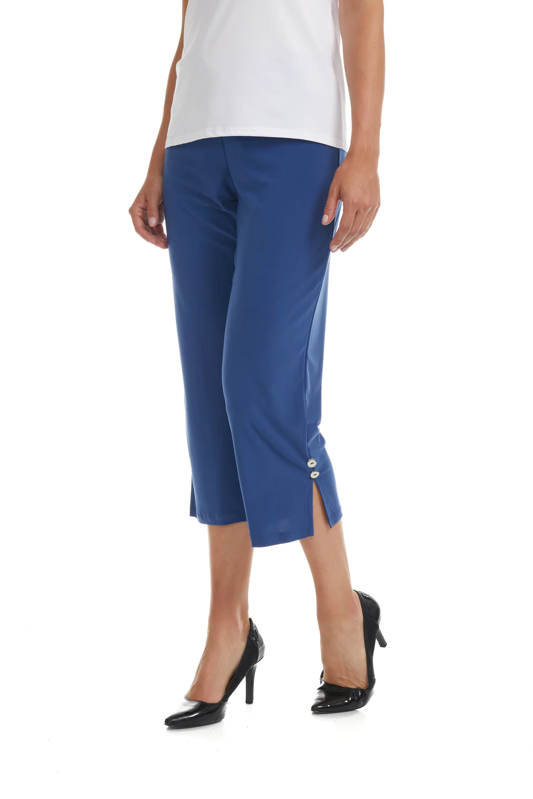 Gitane Denim Capri With Buttons