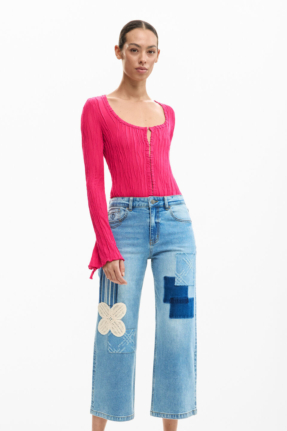 CROCHET PATCH DENIM TROUSERS "MEDIUM WASH"