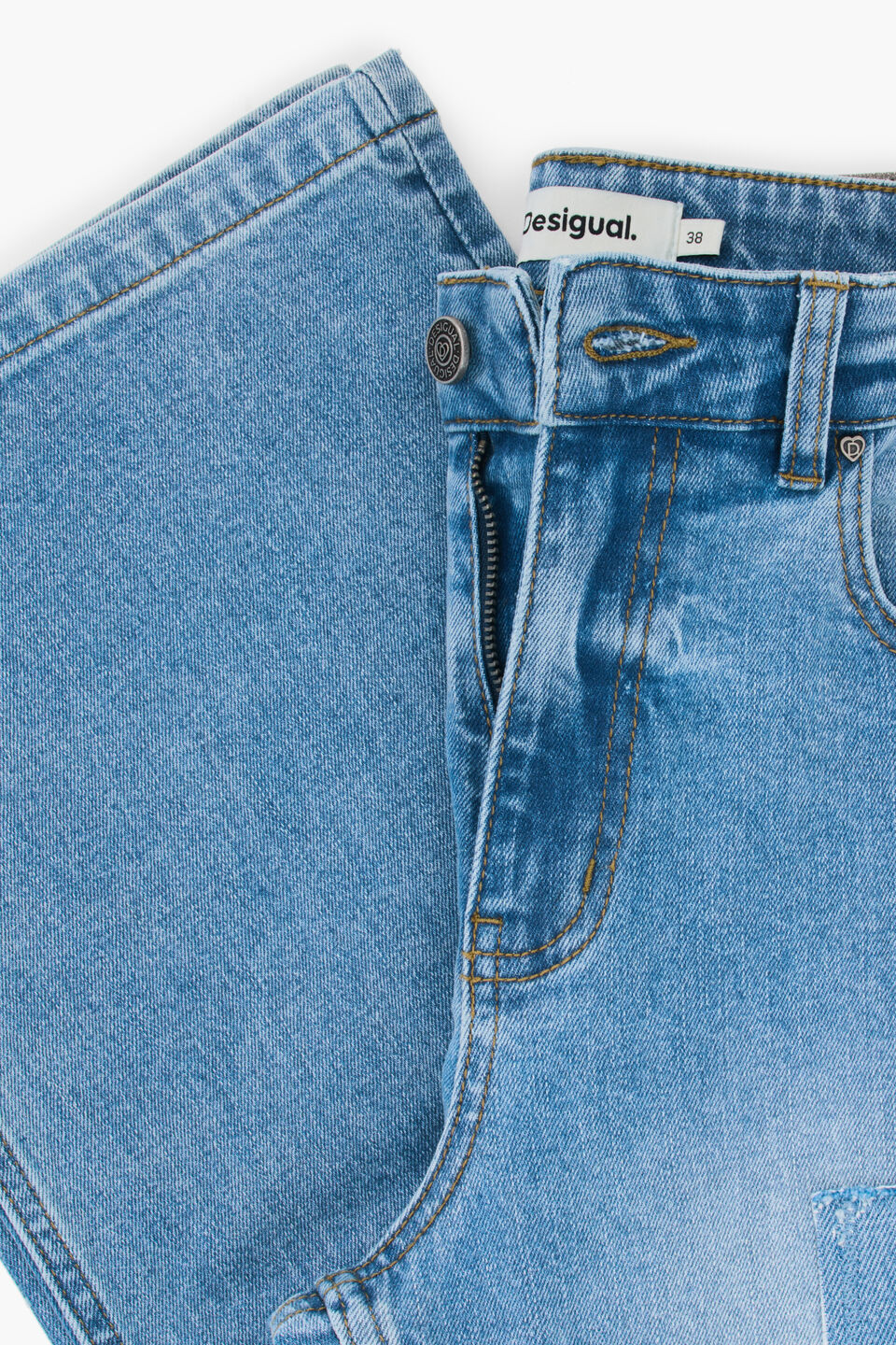 CROCHET PATCH DENIM TROUSERS "MEDIUM WASH"