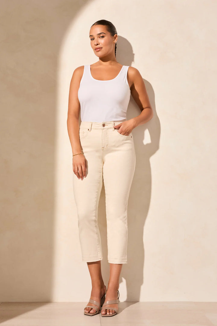 SOPHIA CURVY MICRO FLARE CROP JEANS "ECRU"