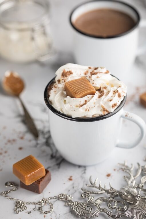 SNOWGLOBE HOT CHOCOLATE CUP