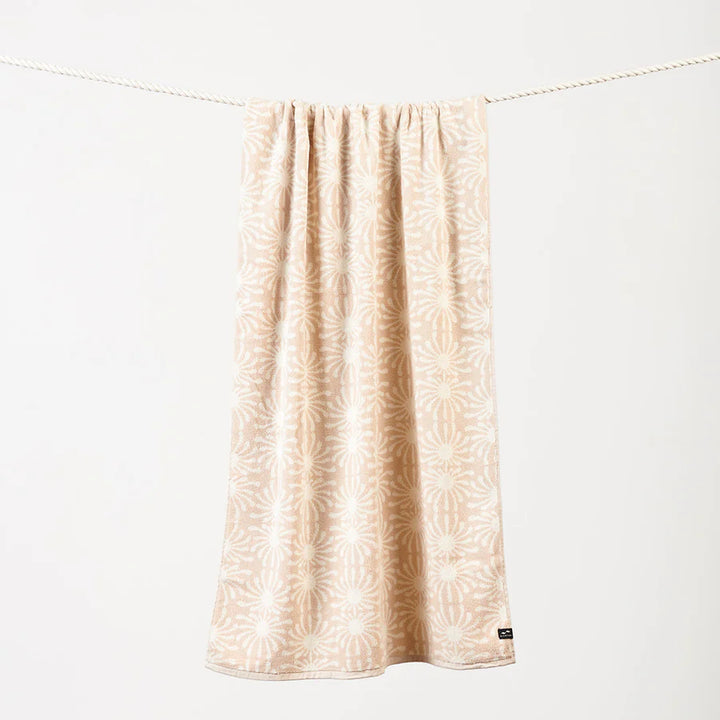 UP AT DAWN BATH TOWEL - BLUSH