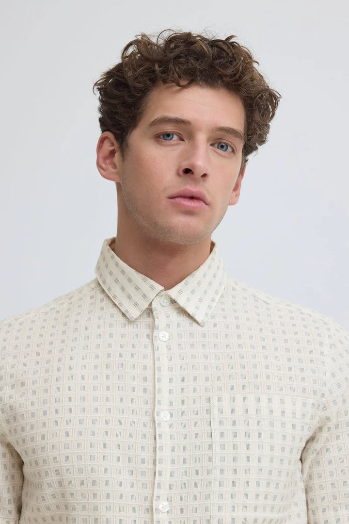 CFSTAI SS DOBBY CHECKED SHIRT "MARSHMALLOW"