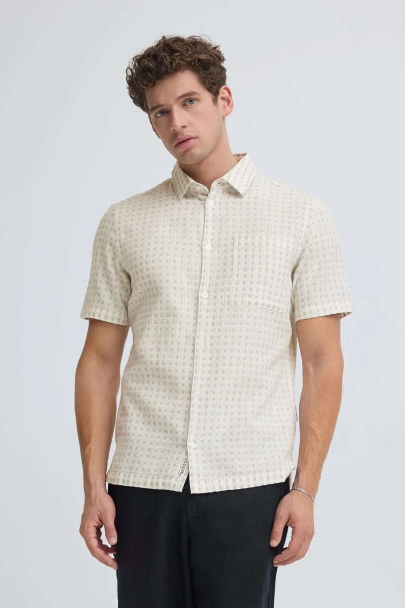 CFSTAI SS DOBBY CHECKED SHIRT "MARSHMALLOW"