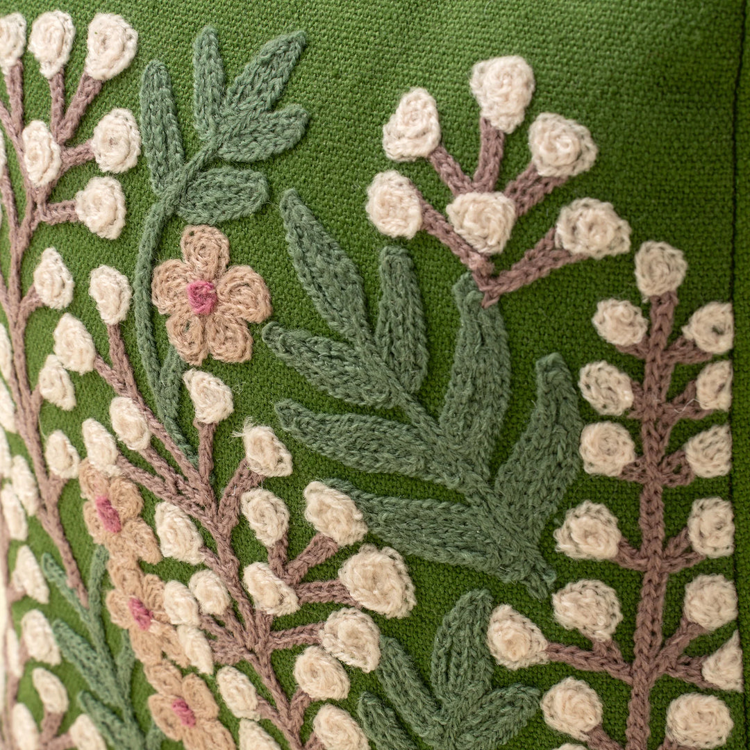 EMBROIDERED FLORAL DOORSTOP - GREEN