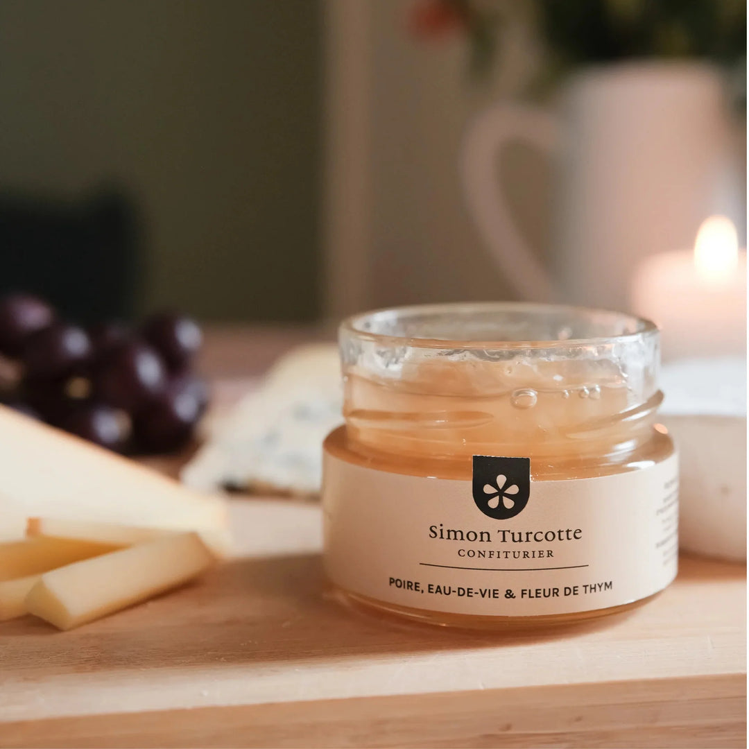 Simon Turcotte Tartinade de fromage - Poire, brandy, fleur de thym