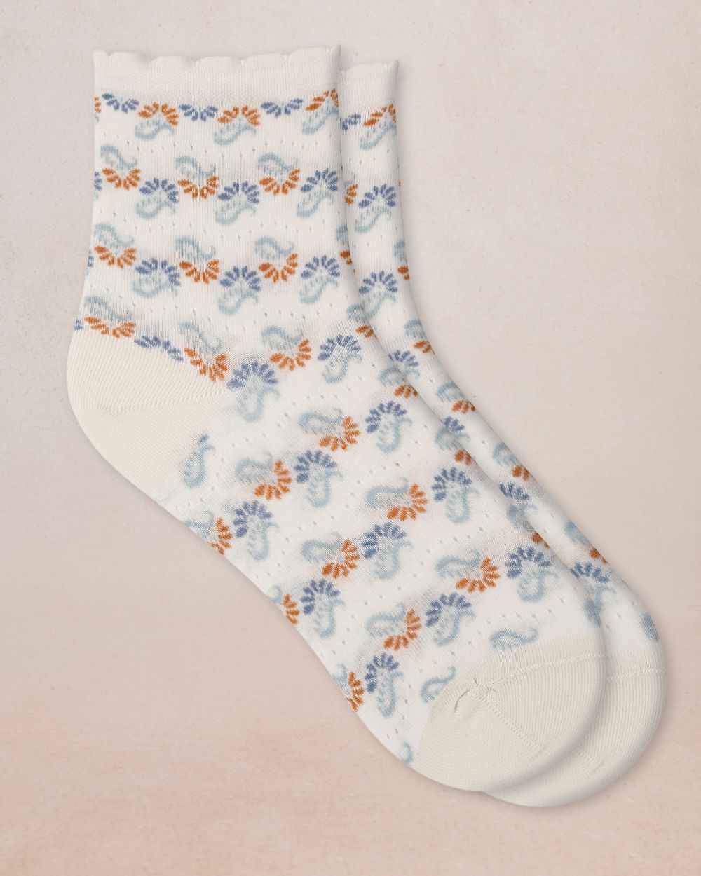 ALL-OVER CASHMERE SHORT SOCKS "ECRU"