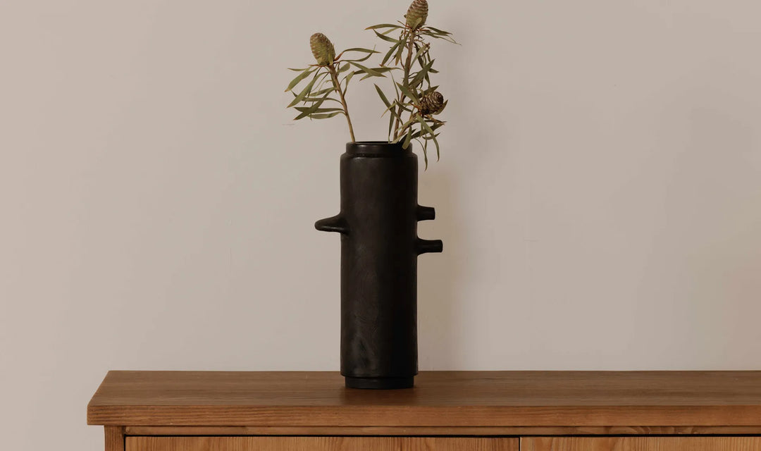 EZRA 12IN VASE "MATTE BLACK"