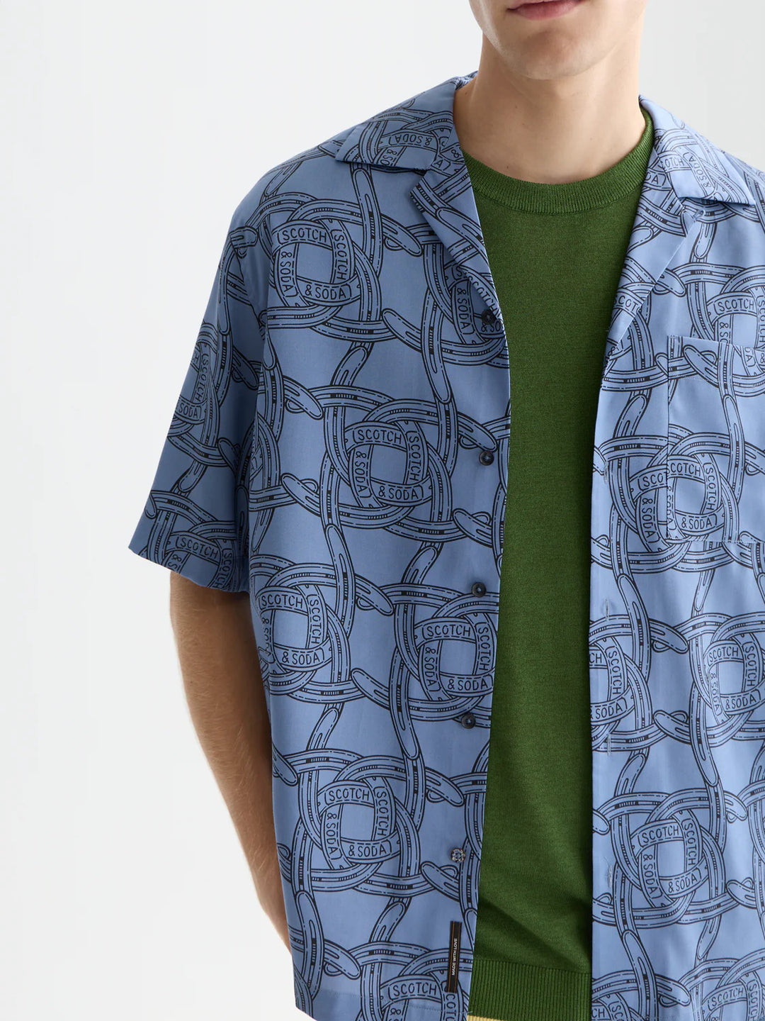 PRINTED RELAXED SHORT SLEEVE SHIRT "HORSESHOES INFINITY"