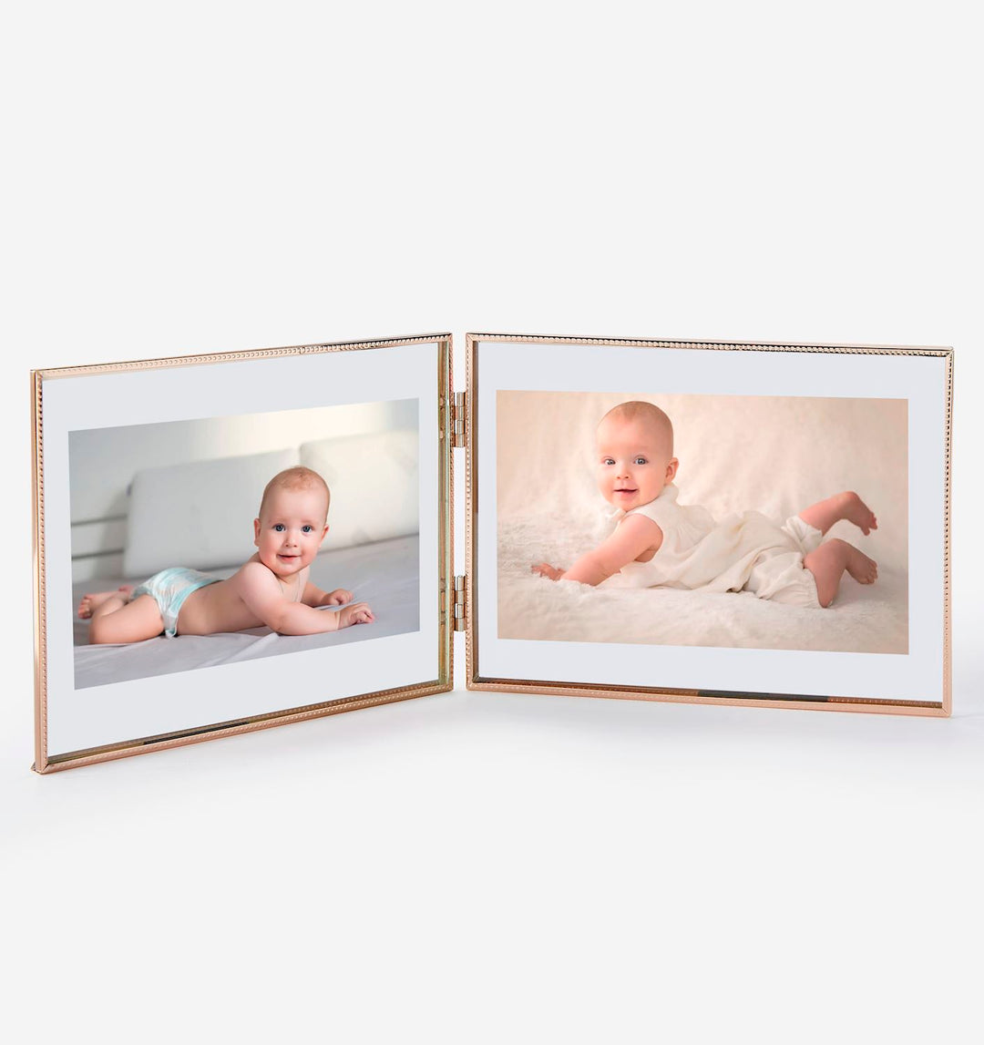 GOLD HINGED PHOTO FRAME 7X5