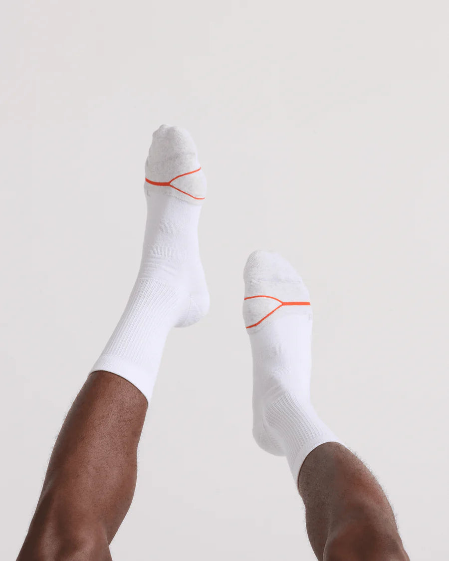 GOOD FORM CREW SOCK  "WHITE"