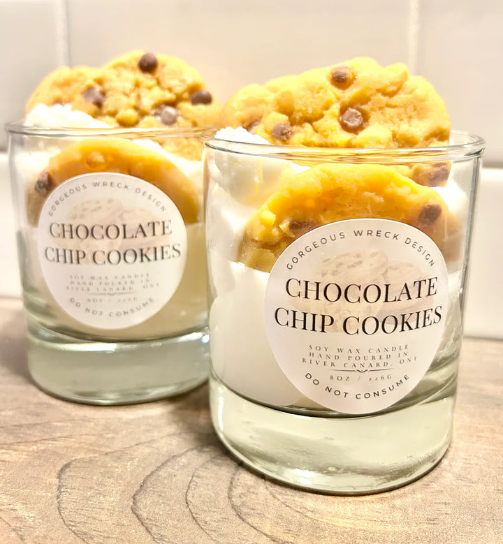 GORGEOUS WRECK DESIGN CHOCOLATE CHIP COOKIES DESSERT CANDLE