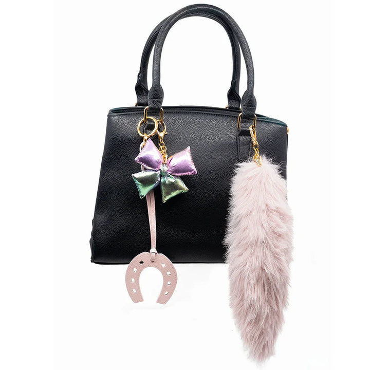 FAUX LEATHER HORSE SHOE CHARM IN LIGHT PINK