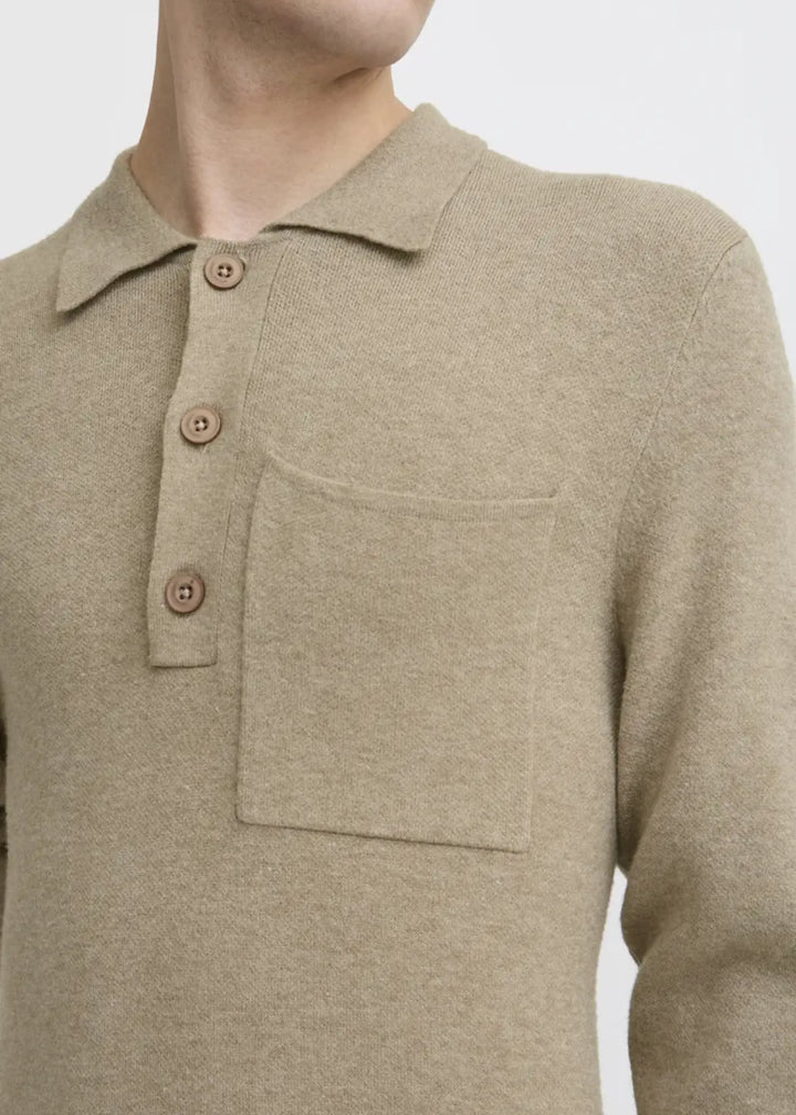 CFINGMAR KNITTED POLO "ROASTED CASHEW"