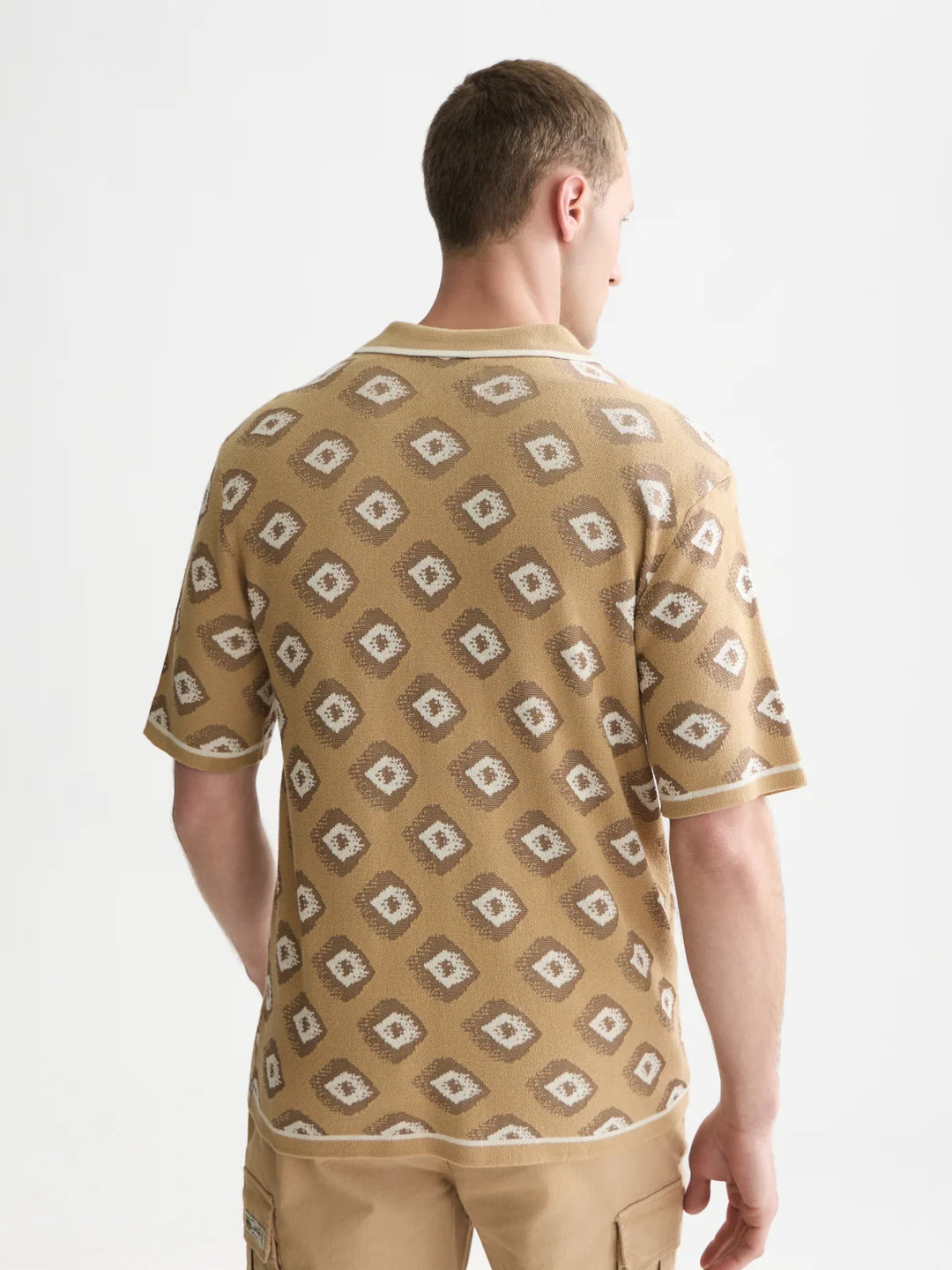 JACQUARD KNITTED SHORT SLEEVED SHIRT "GLITCH GEO TRAVERTINE"