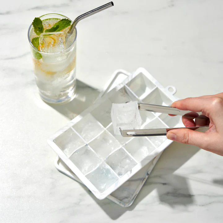1.25" ICE CUBE TRAY WITH LID IN GRAY MARBLE
