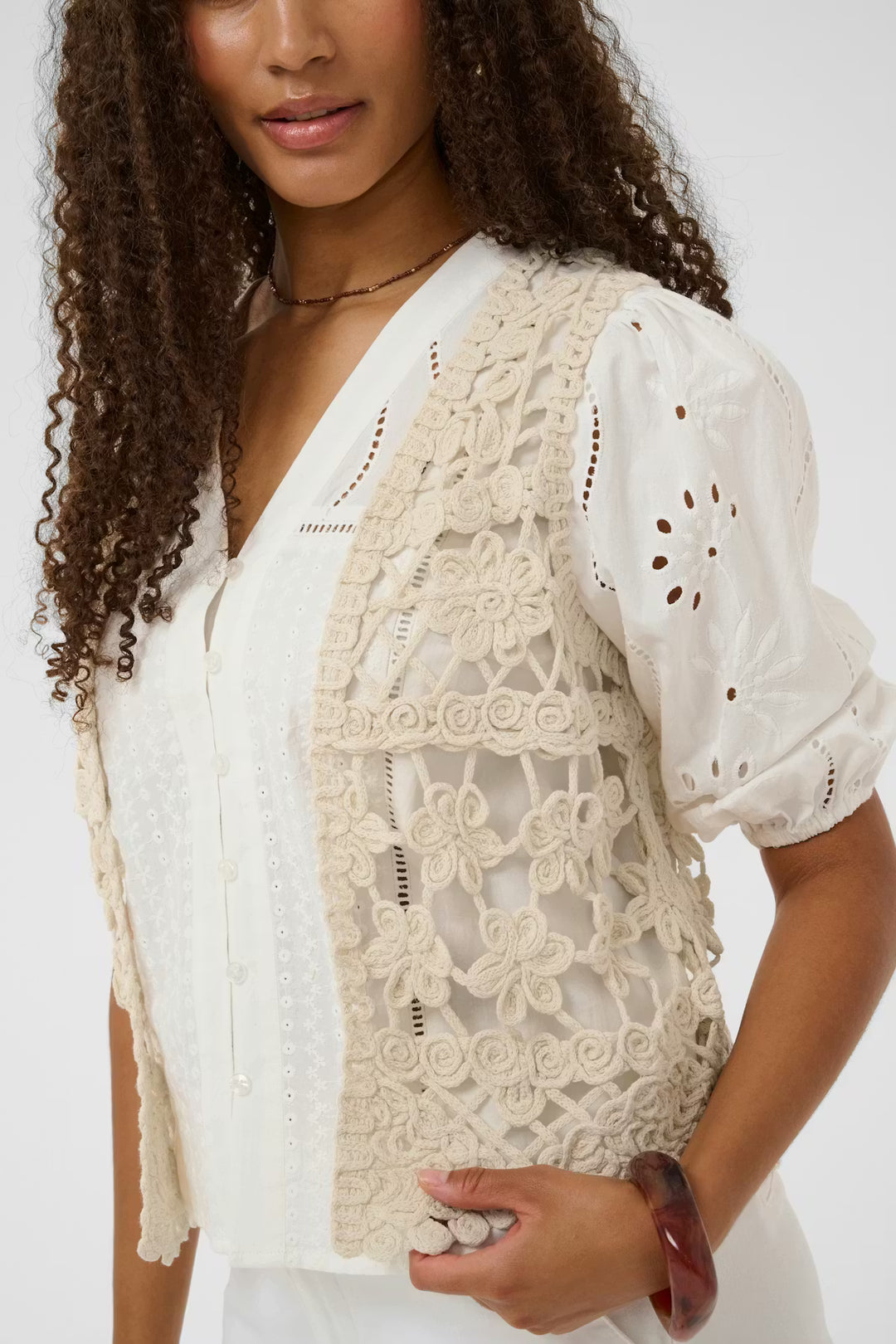 CRLOTU VEST "PERFECTLY PALE/NATURE"