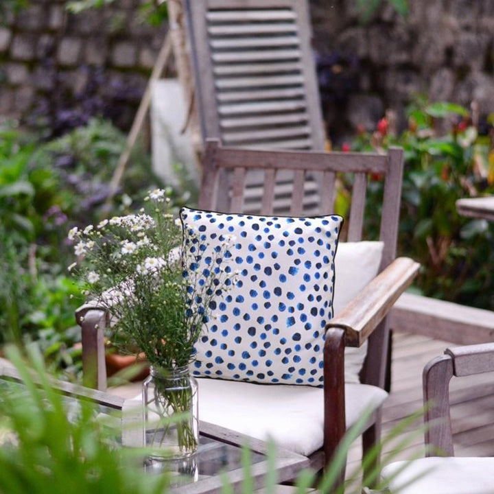 LUSTRA PILLOW 22X22&