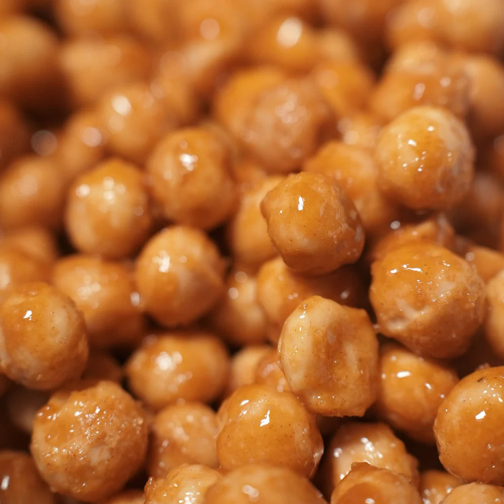 CARAMELIZED MACADAMIA EVOO & SALT 80G