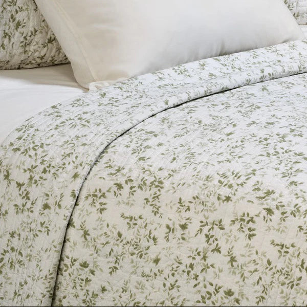 MARJOLAINE QUILT WITH SAGE FOLIAGE PRINT - KING 3PCS
