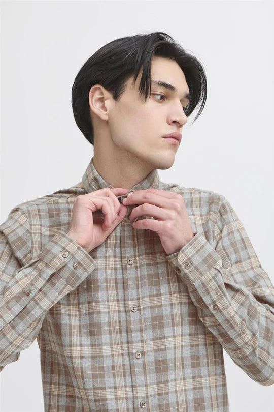 CFANTON CHECKED BRUSH SHIRT "BLACK OLIVE MELANGE"