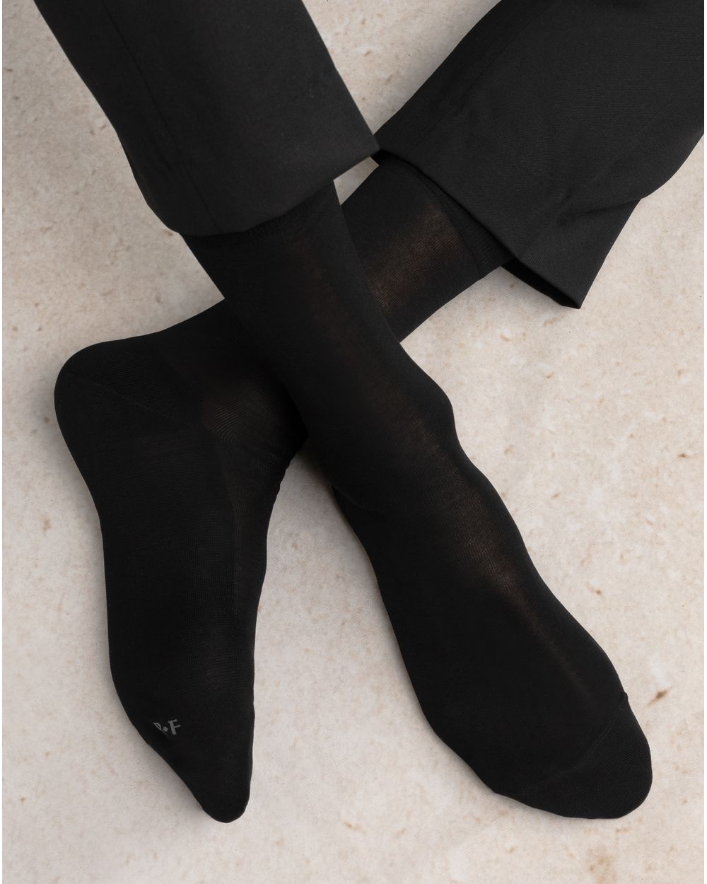 FINE ULTIMATE 100% MERCERISED COTTON SOCKS "BLACK"
