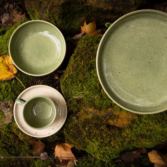 MESA CERAMICS SPECKLE GREEN BOWL - 22CM