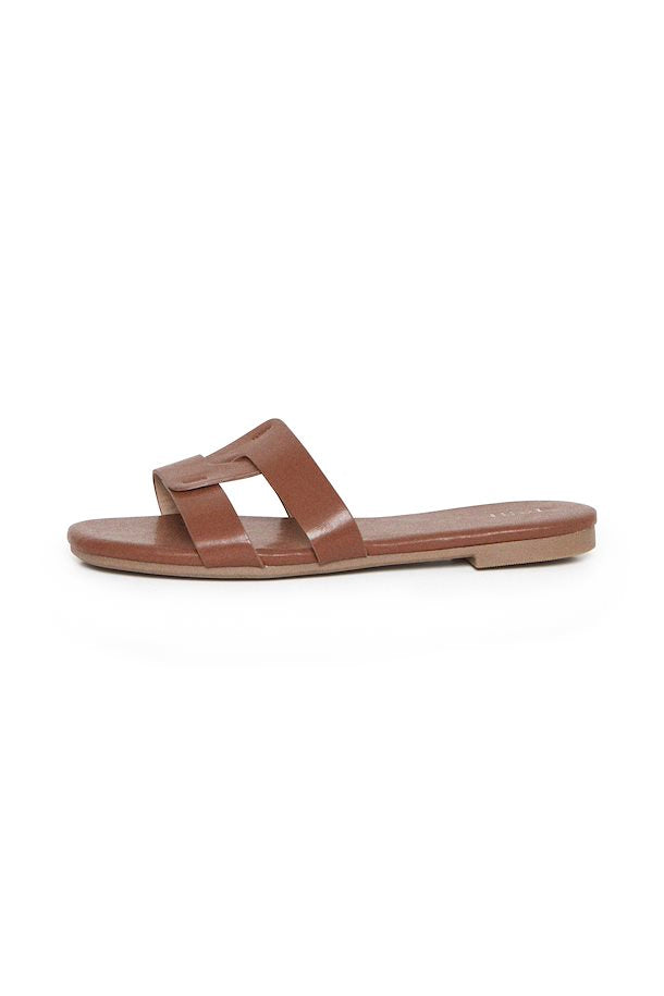 IANIVI SANDAL