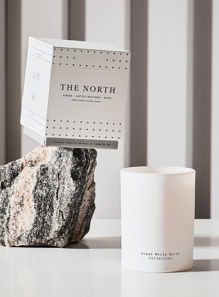 THE NORTH SIGNATURE BOXED CANDLE 10oz