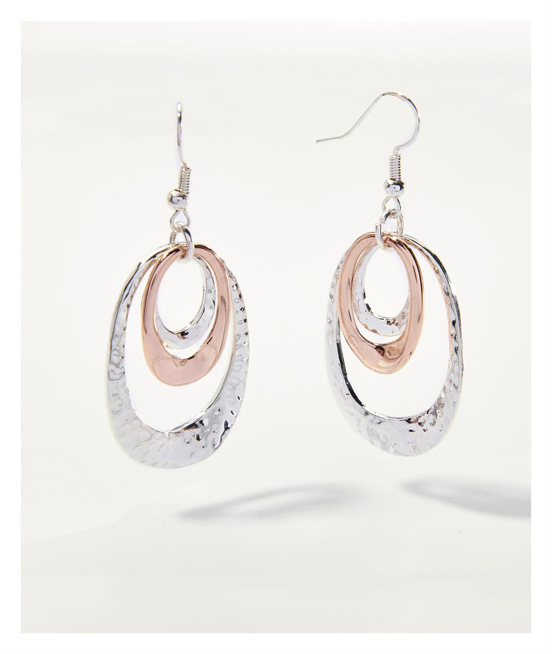 PEBBLED OBLONG EARRINGS