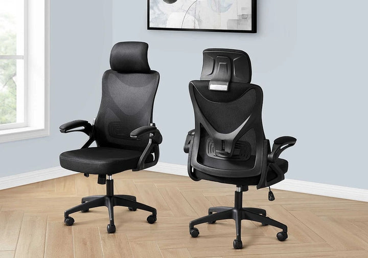 BLACK MESH OFFICE CHAIR