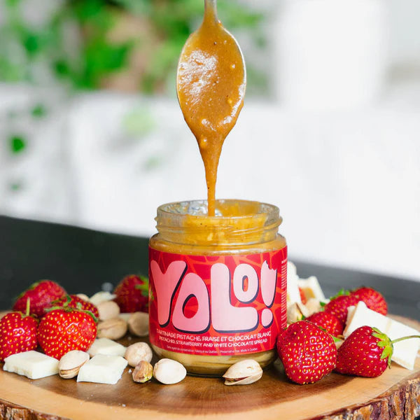 PISTACHIO, STRAWBERRY AND WHITE CHOCOLATE SPREAD 250G