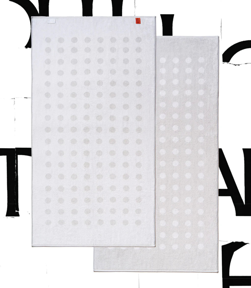 CLASSIC STRETCH TOWEL "POLKA DOT" - CERAMIC CLAY/WORKSHOP WHITE
