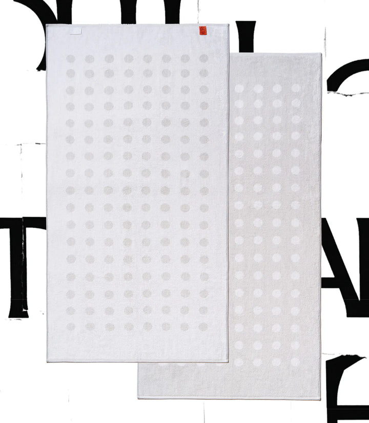 CLASSIC STRETCH TOWEL "POLKA DOT" - CERAMIC CLAY/WORKSHOP WHITE