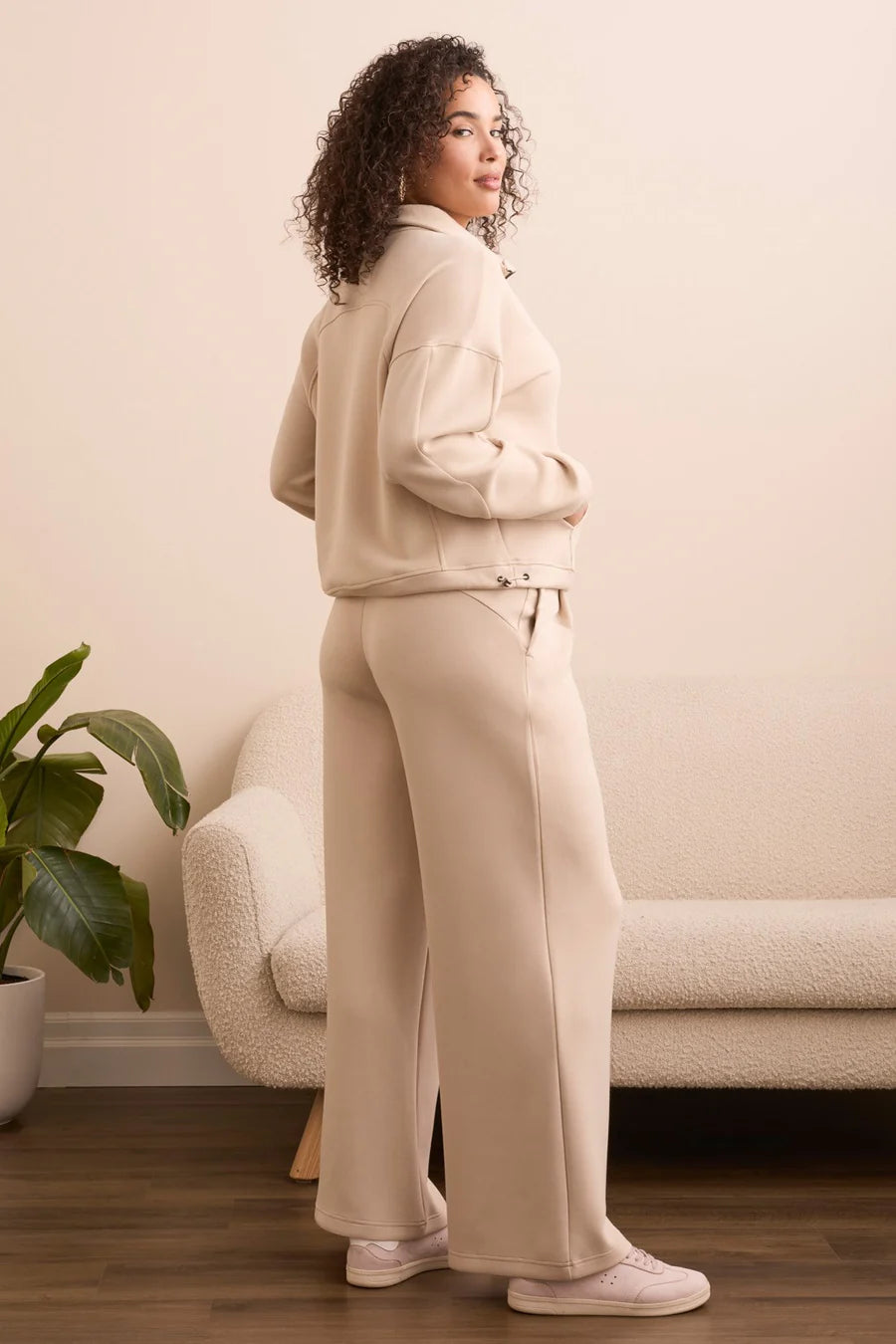 TECHNO LUX RIB ZIP-ACCENT MOCK NECK SWEATER "SANDSTONE"