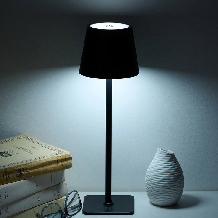 LED TABLE LAMP