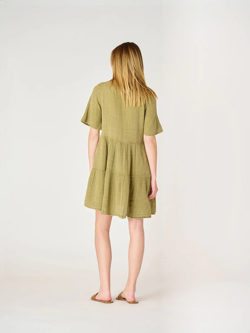 SS FLOWY TIERED MINI-DRESS "WASHED SAGE"