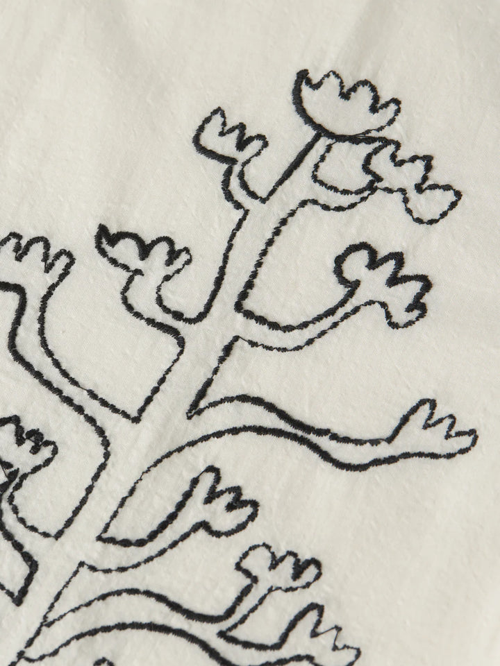 EMBROIDERED SEERSUCKER RELAXED SHORT SLEEVE SHIRT "EGGNOG"