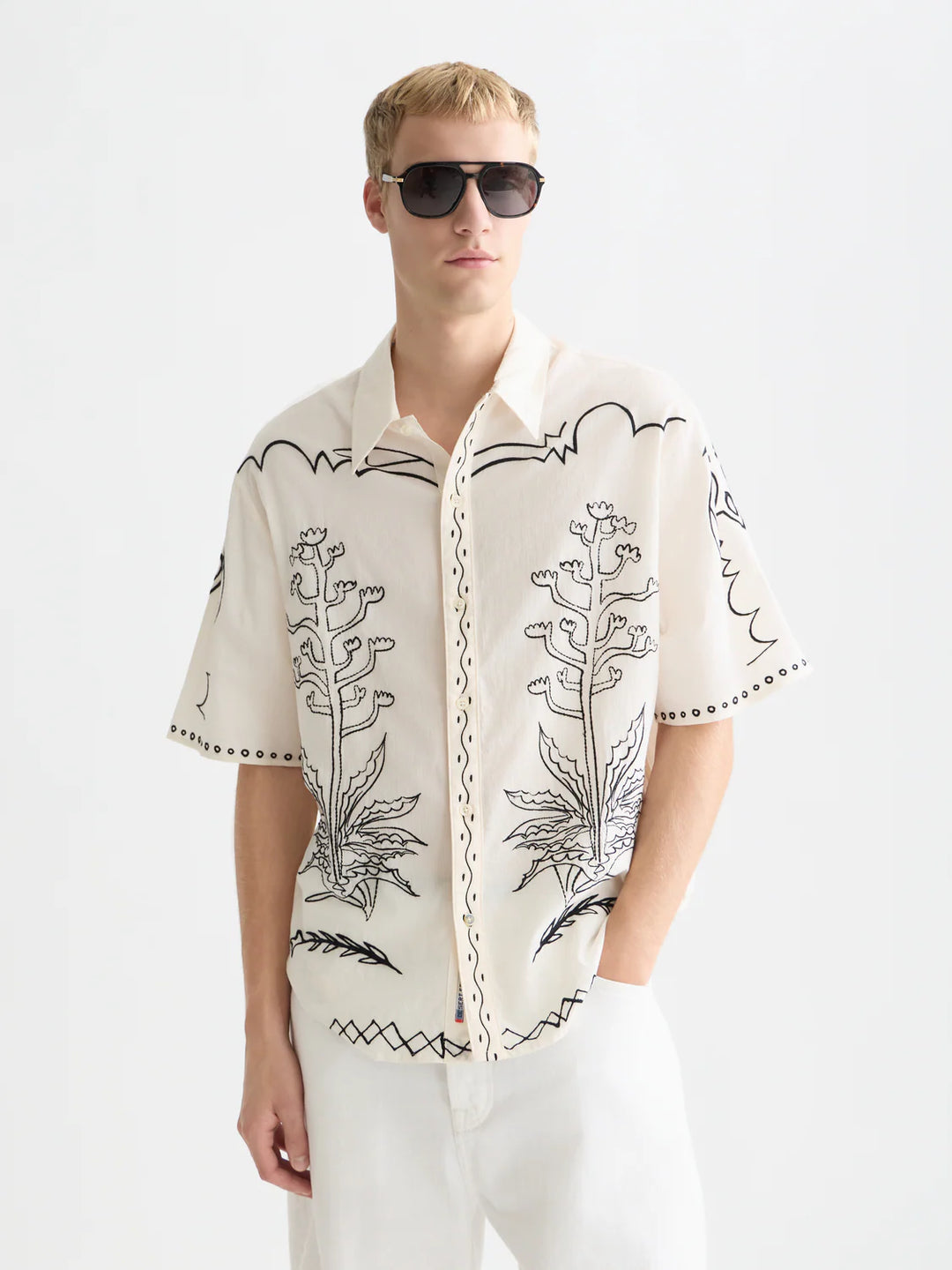 EMBROIDERED SEERSUCKER RELAXED SHORT SLEEVE SHIRT "EGGNOG"