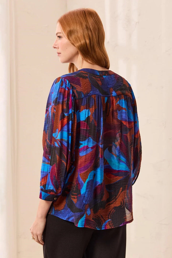 FLOWY DOLMAN SLEEVE BLOUSE WITH SELF-COVERING BUTTONS "SHARPBLUE"